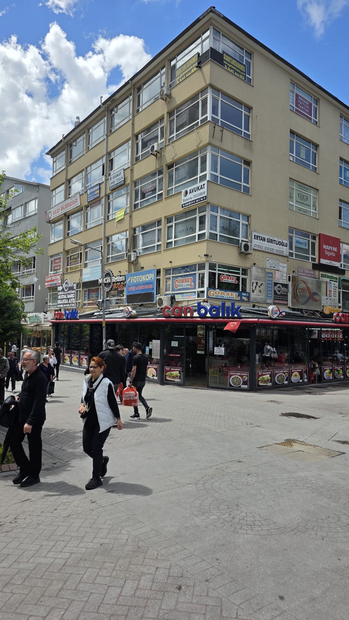 Örnek İş Hanı Zemin Kat Detayı